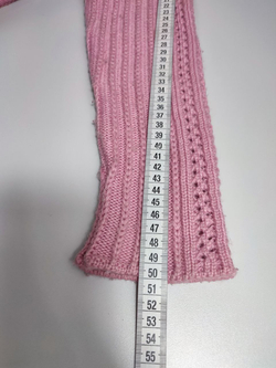 Свитер Фантики практичный на 12 лет