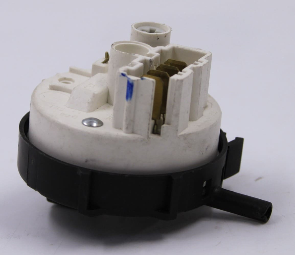 Датчик уровня воды (прессостат) стиральной машины CANDY 4103507/37650125 (37650125-01, 37650126) 70/50-340