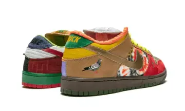 Кроссовки Nike SB Dunk Low "What The Dunk"