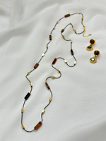 Колье золотые цилиндры и агаты на тонкой черно-золотой цепочке