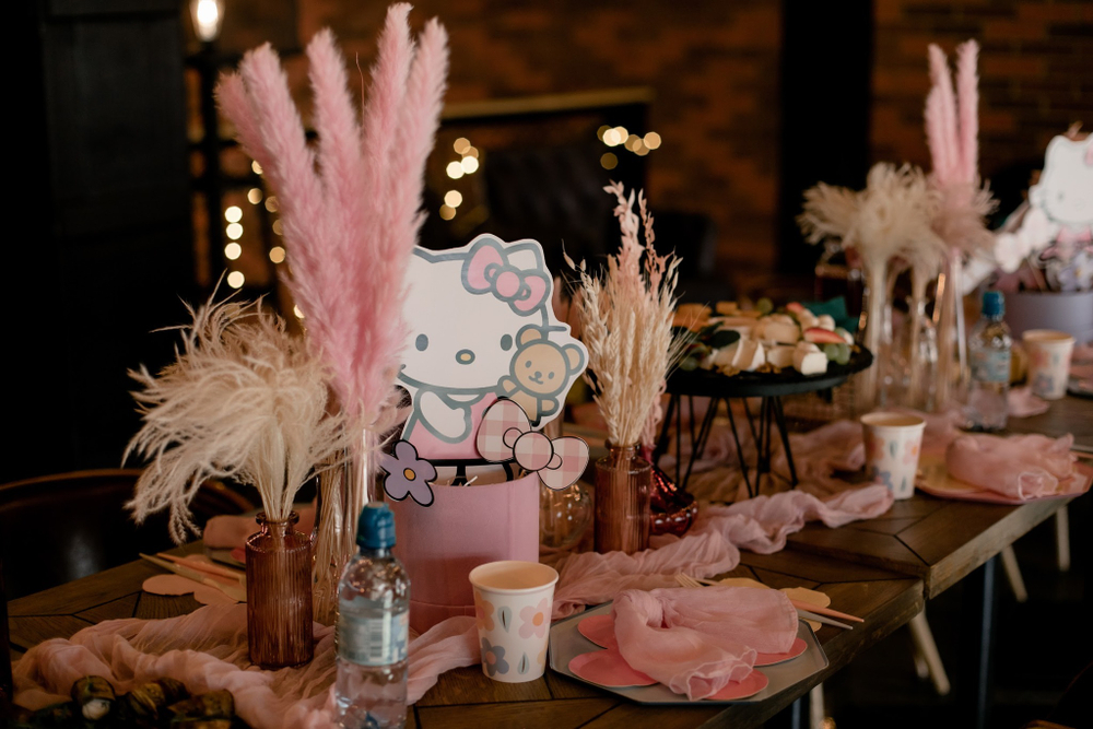 Hello Kitty