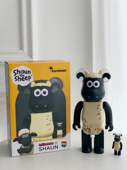 Bearbrick Shaun The Sheep 400% + 100%