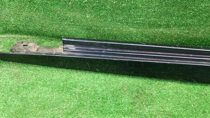 Накладка порога левая BMW 5er F10 F11 (2009-2017)