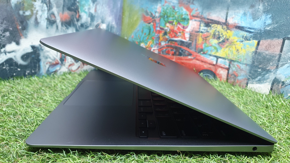 MacBook Air 13 M1 2020 8 циклов