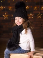 Шапка для девочки зимняя вязаная и шарф