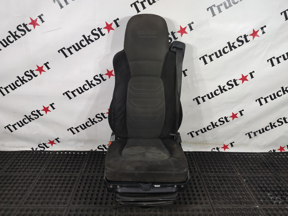 Сиденье водительское пневматическое