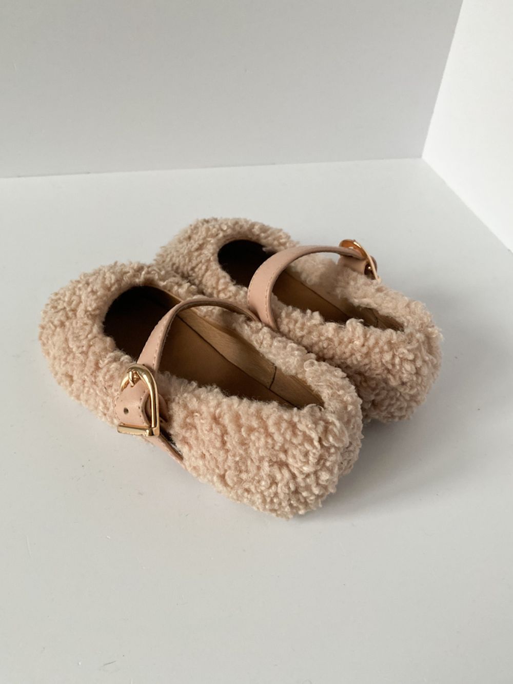 Меховые туфли  Age of Innocence, 22,5