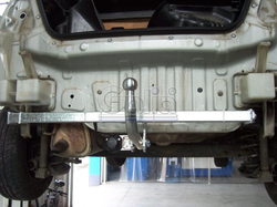 Оцинкованный фаркоп на Chevrolet Aveo хетчбек 3/5 дверей 2002-2012, Daewoo Kalos хетчбек 3/5 дверей 2002-2012 (без электрики), Galia D038A