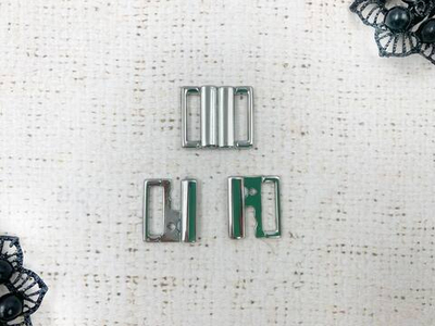 Пряжка-застежка для купальников, металл, ш. 1,5 см, никель