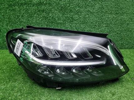 Фара правая Mercedes C w205 (2018-2023) LED