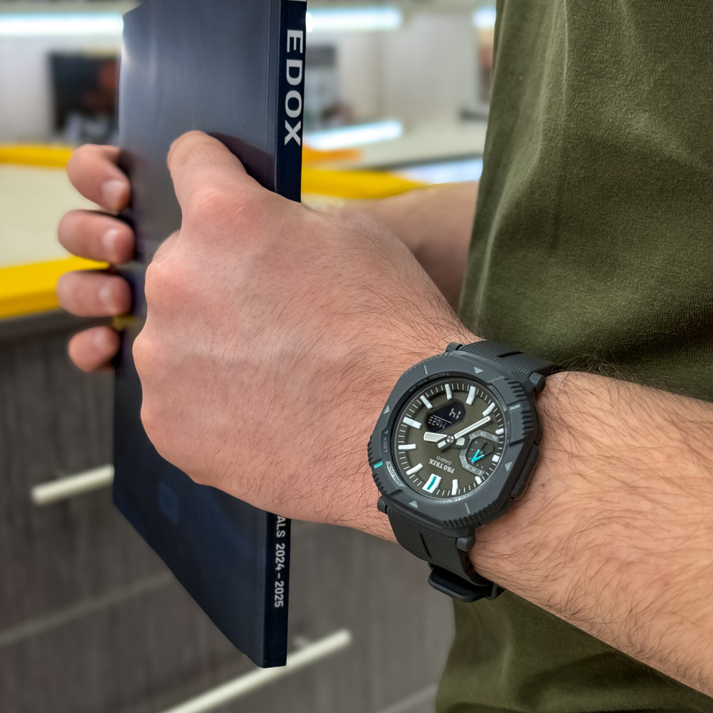 Наручные часы Casio PRJ-B001-1