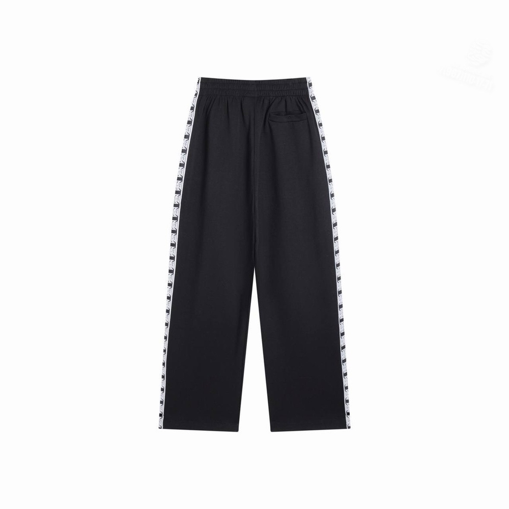Спортивные штаны Vetements