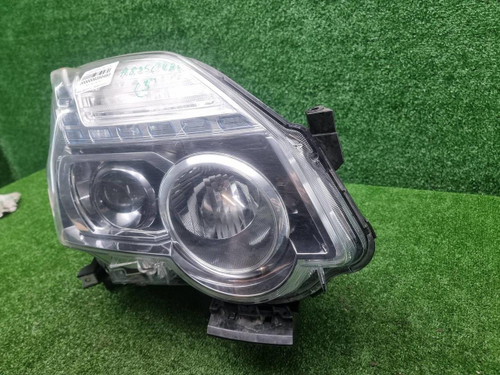Фара правая Nissan X-Trail 2 Т31 (10-15) ксенон
