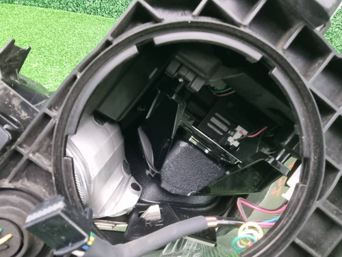 Фара правая Toyota RAV4 4 CA40 (2015-2019) LED