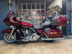 Harley-Davidson CVO Road Glide, 2015