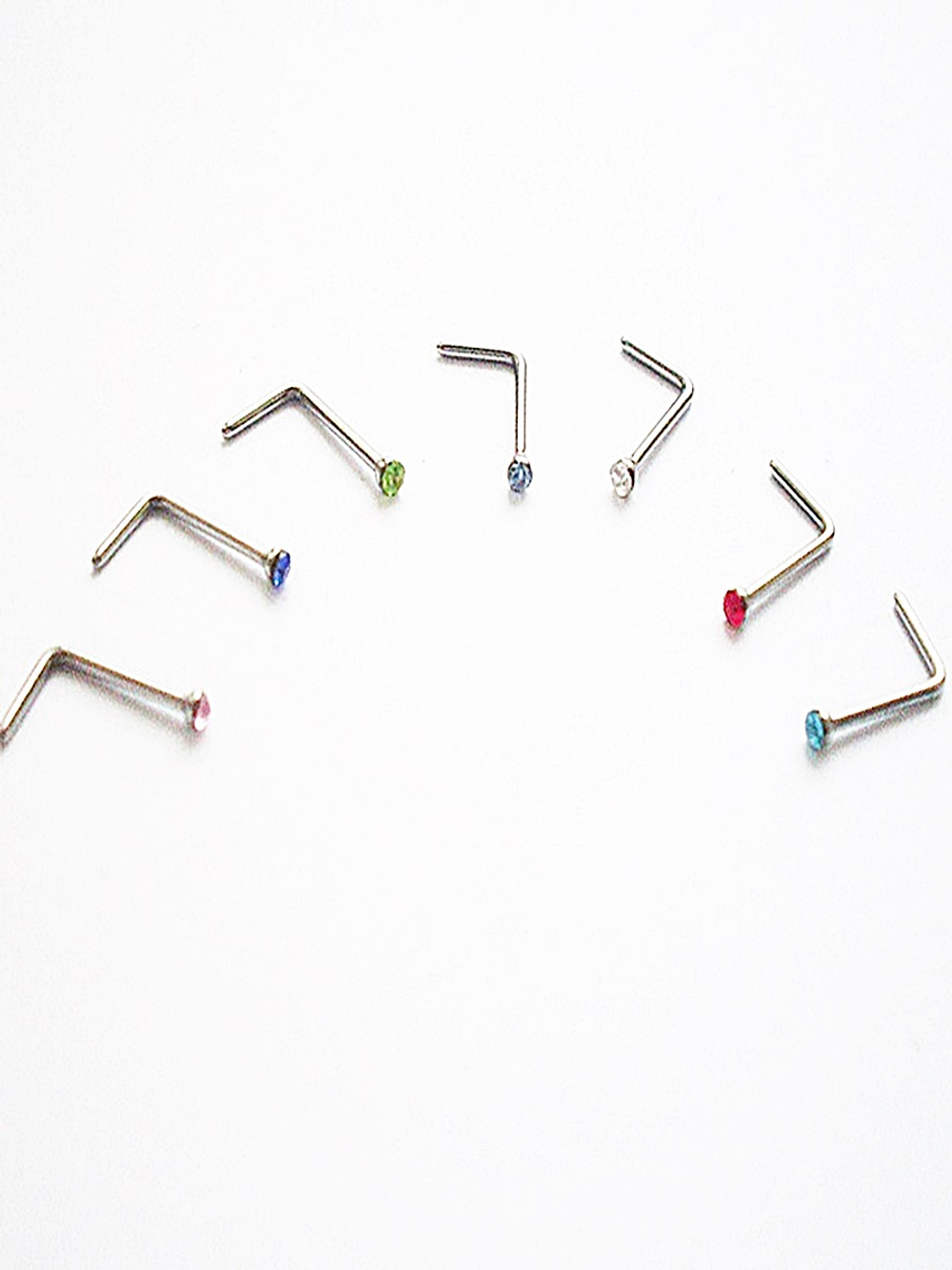 Пирсинг для носа, изогнутая "L" (треугольник) нострилла с кристаллом 1,5 мм