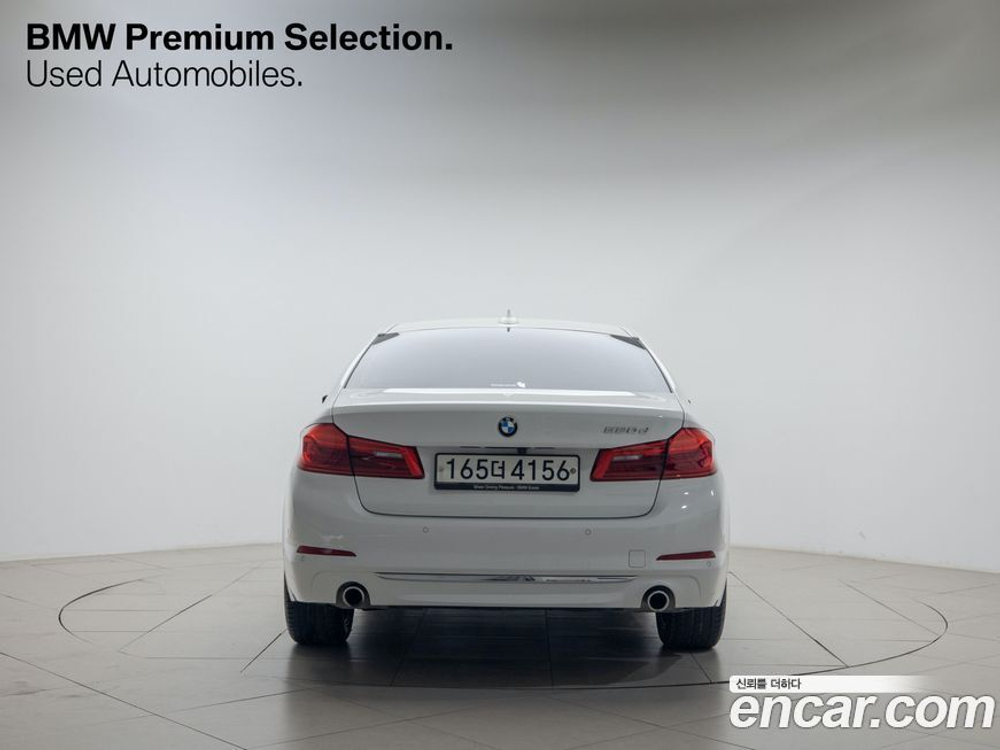 BMW 5 Series (G30) 520d Luxury Plus (06.2020)