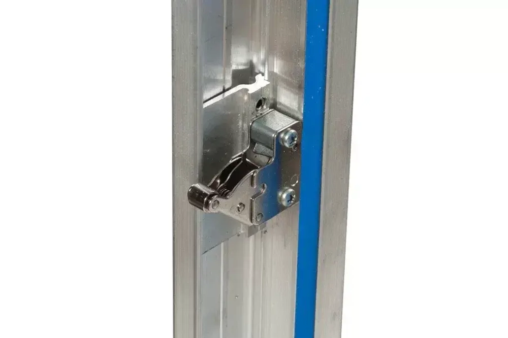 Люк Визионер "Фурор" 400х700 нажимной под плитку