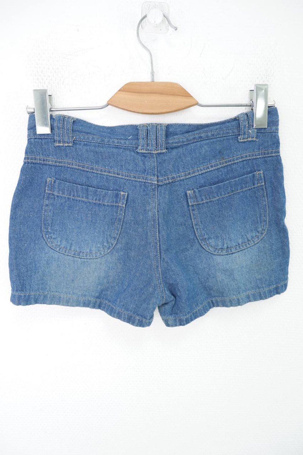 Шорты джинсовые на 14-16 лет