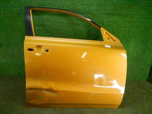 Дверь передняя правая Suzuki Vitara 2 (2014-н.в.)