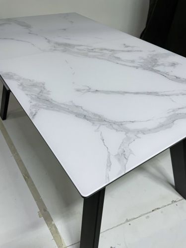 Стол Морис 140 БЕЛЫЙ МРАМОР САТИНАТ, стекло / черный,