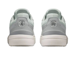 Мужские кроссовки On The Roger Advantage - wolf/glacier