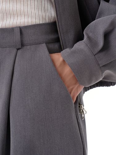 Серые классические шорты-бермуды Votus с защипами