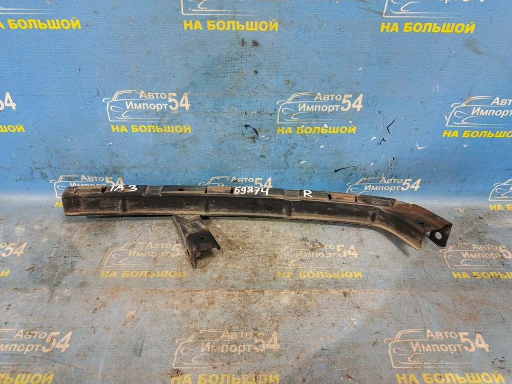 Планка под фару правая Honda AVANCIER 1999-2003