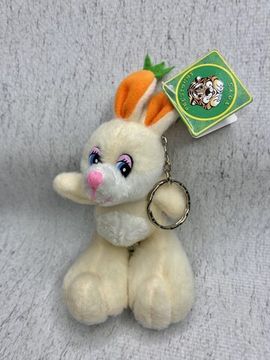 Брелок "Зайка с морковкой"