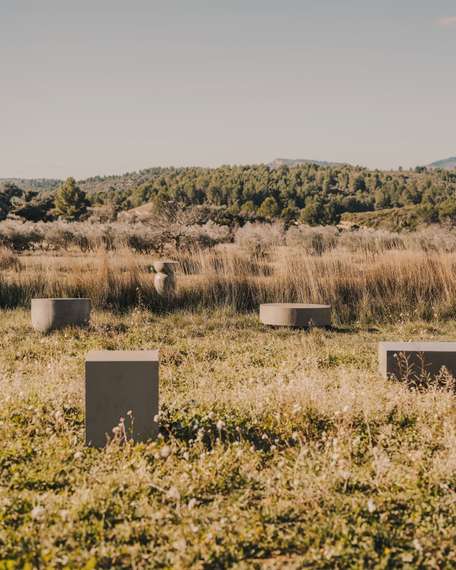 Журнальный столик из цемента Rustella, 35x35 см