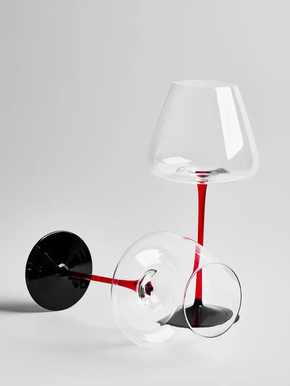 Набор бокалов для вина на длинной ножке 2 шт