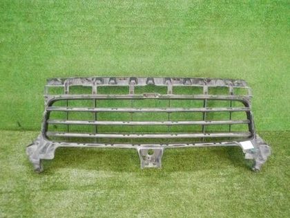 Решетка переднего бампера Porsche Cayenne 3 17-23