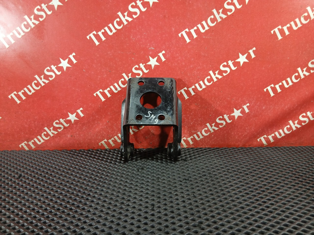 Кронштейн амортизатора заднего 2022г