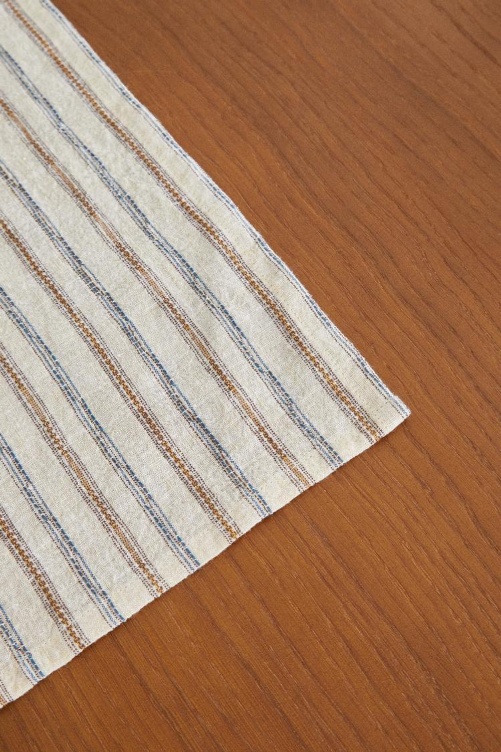 ZARA HOME ПОЛОСАТАЯ ЛЬНЯНАЯ САЛФЕТКА, ЭКРЮ