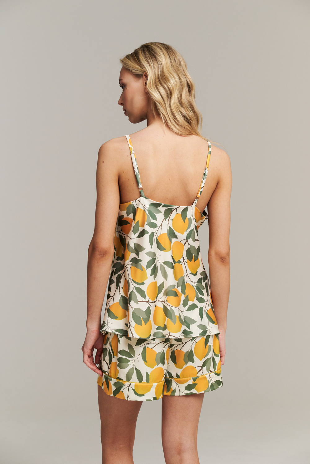 Шелковый топ с лимонами