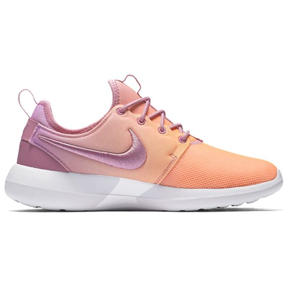 NIKE Roshe Two Беговые кроссовки Низкие Женские