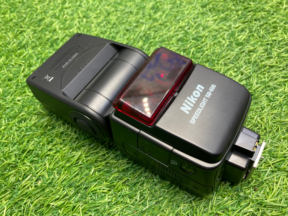 Nikon Speedlight SB-600
