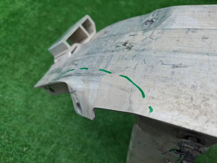 Усилитель передний BMW X7 G07 (2019-н.в.)