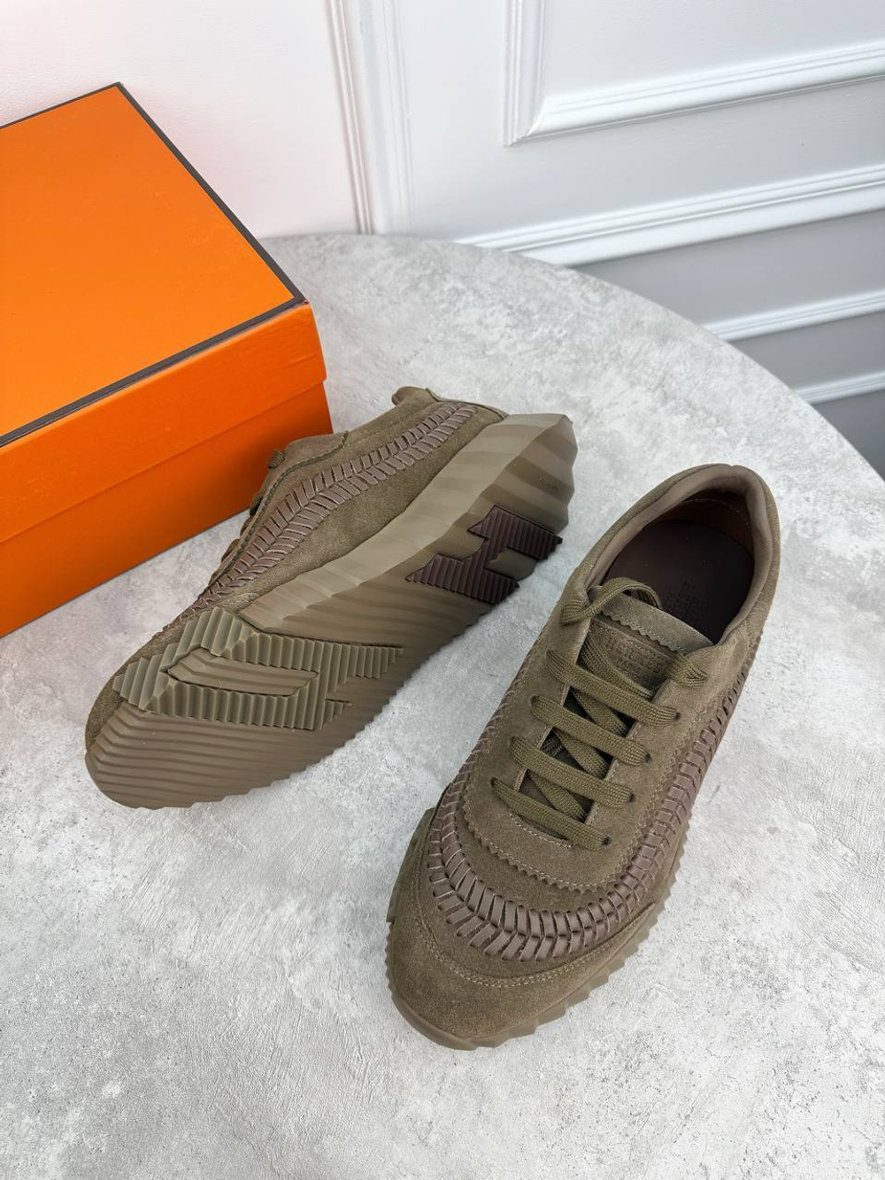 Кроссовки Hermes
