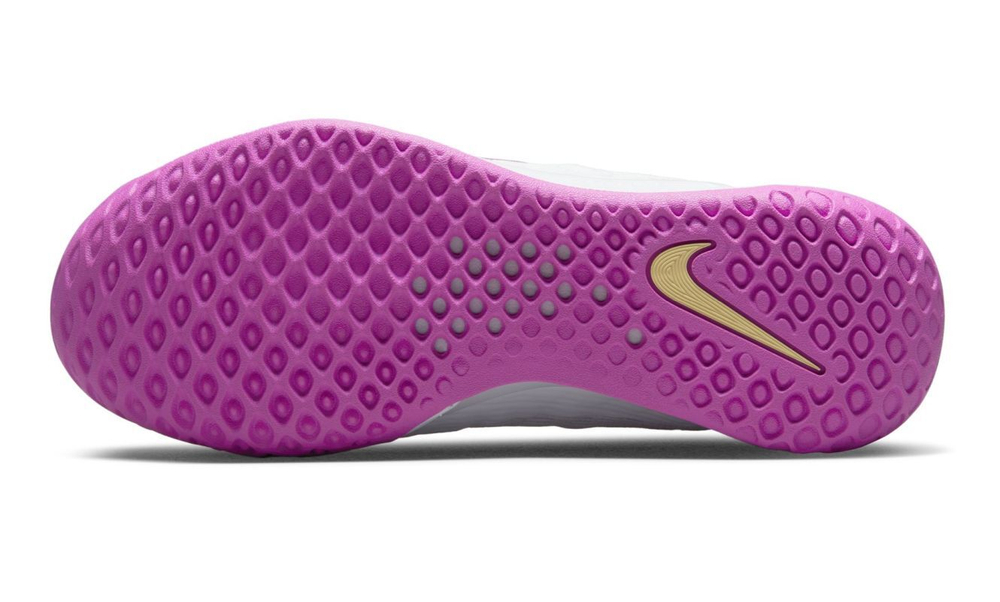 Женские Кроссовки теннисные Nike Zoom Court NXT HC - white/fuchsia dream/citron tint