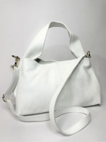 Женская сумка из натуральной кожи белого цвета