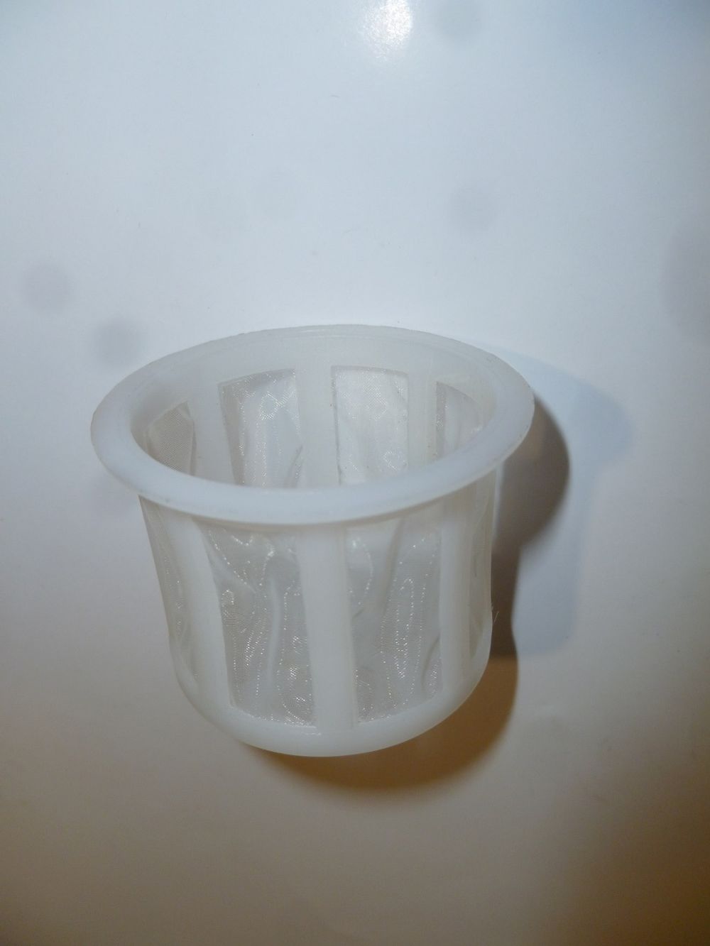 Фильтр сетчатый топливного бака SGG2600 (D=57х50х45 мм) /Fuel strainer SGG2600