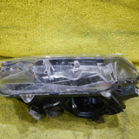 Фара левая Toyota Rav 4 CA40 (2015-2019) LED