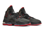 Кроссовки Nike Lebron 19 Ep "Bred" Tpu