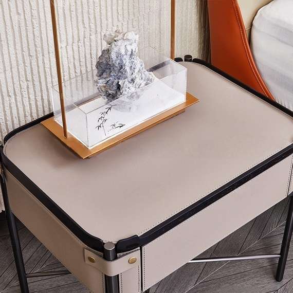 Тумба прикроватная Panzano, бежевая экокожа