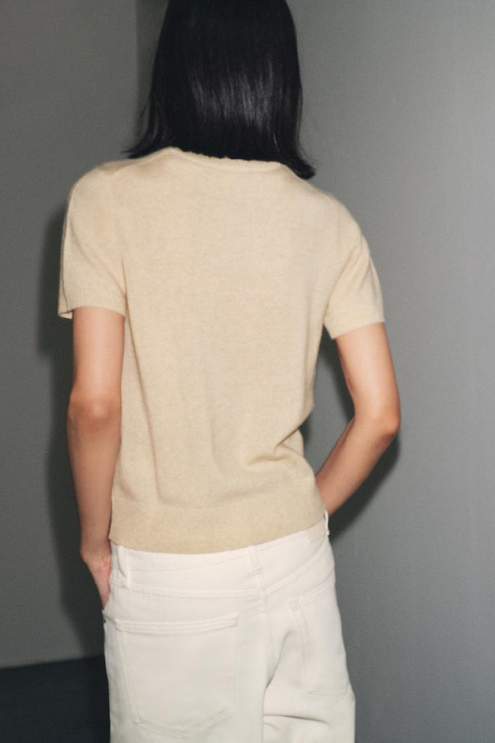 ZARA ДЖЕМПЕР ИЗ 100% КАШЕМИРА С КОРОТКИМИ РУКАВАМИ, ПЕСОЧНЫЙ
