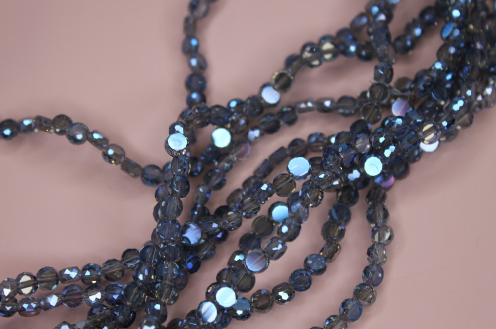 Бусины синий 4,5 мм