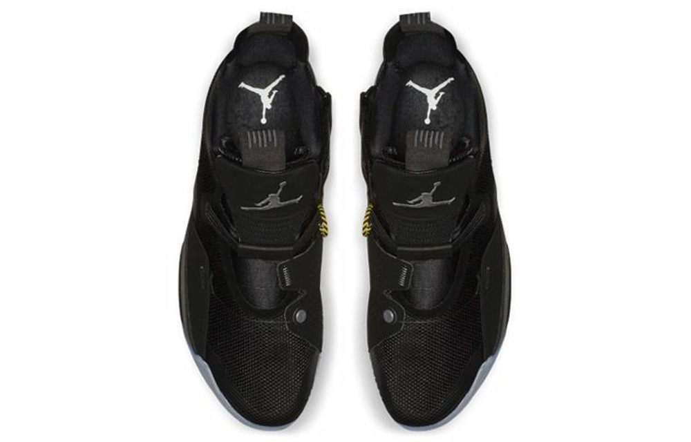 Кроссовки Air Jordan 33 Blackout