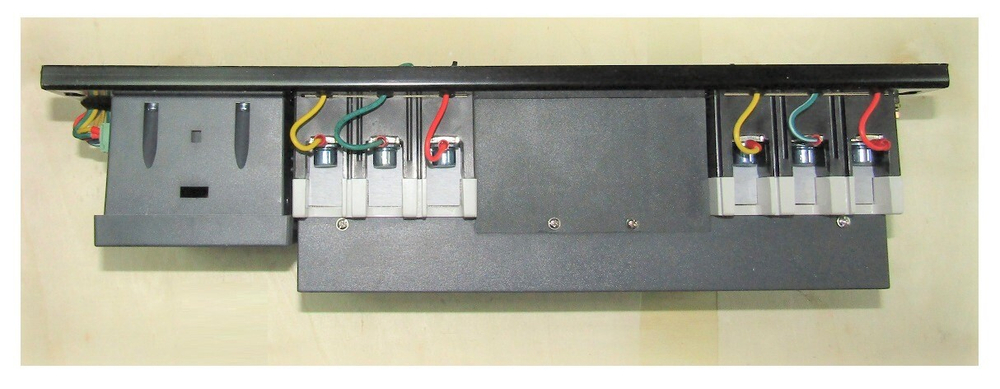 Реверсивный рубильник с логическим контроллером PTQ5-D1 3P 100A/Automatic Transfer Switch (with controller)