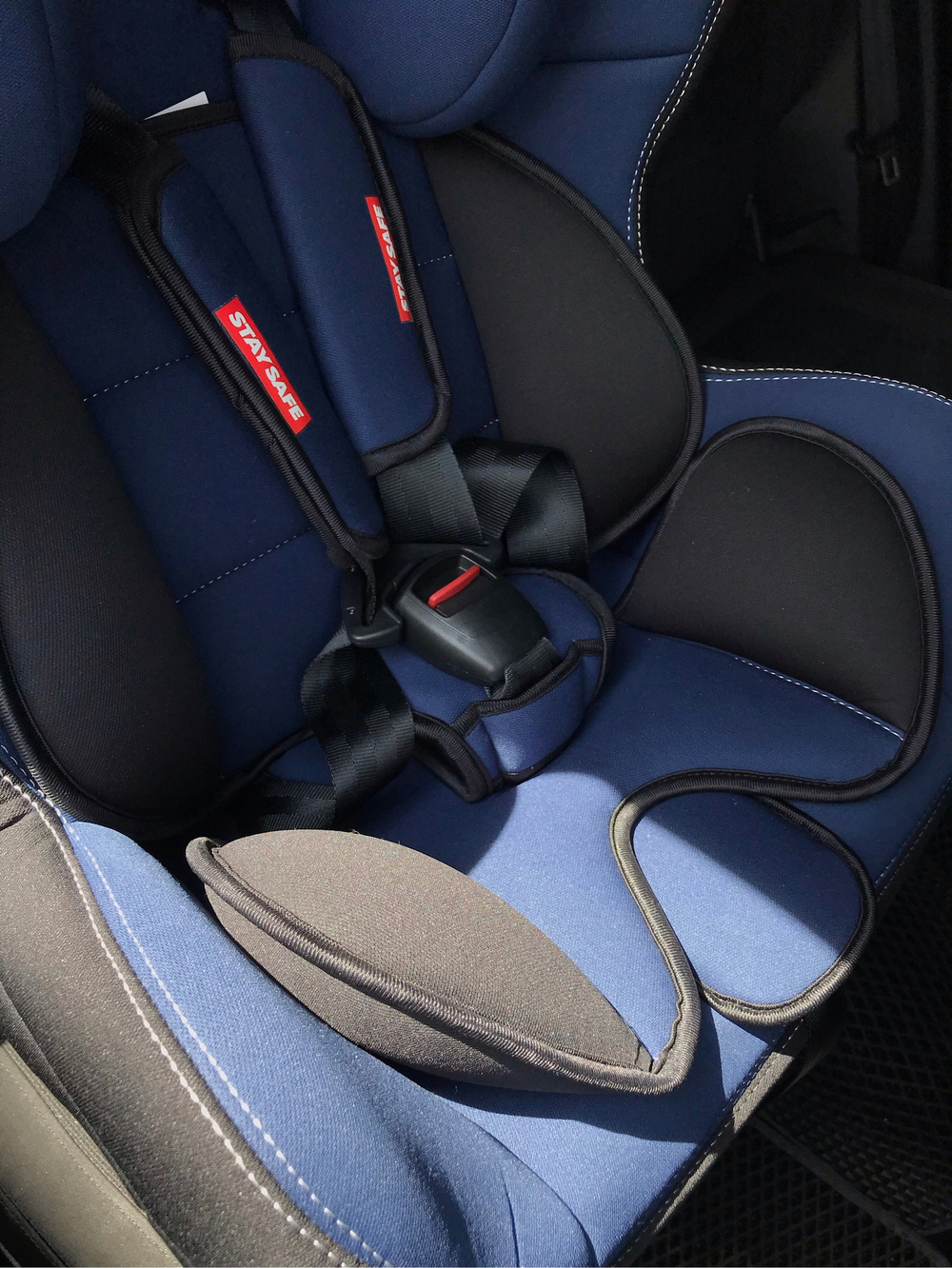 Автокресло детское GE-B (чёрно-голубой (black+blue)) Артикул: GE-B/8